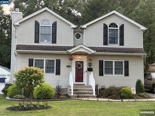 58 Lafayette Avenue, Maywood, NJ 07607