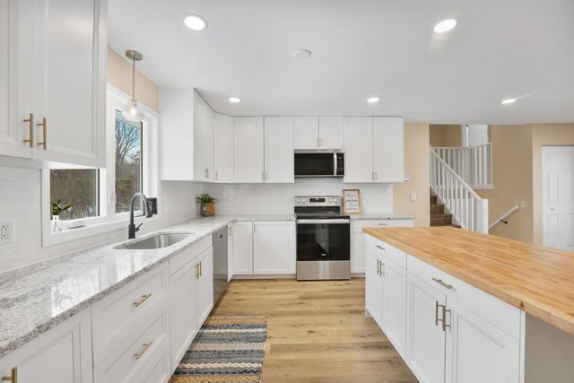 4452 167th Avenue NE, Andover, MN 55304