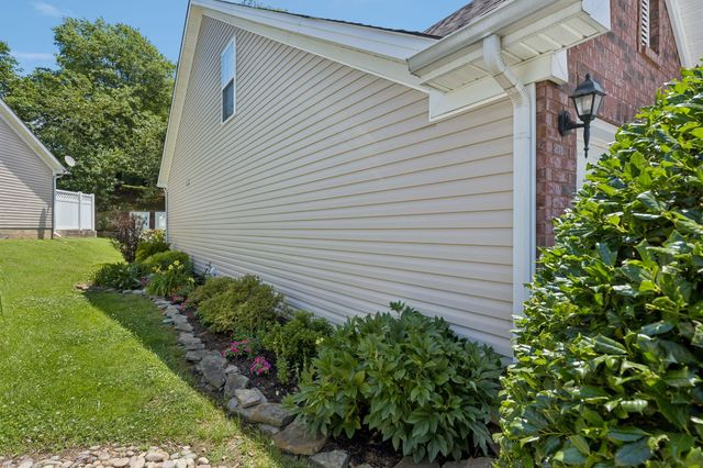 121 Antler Ridge Cir, Nashville, TN 37214