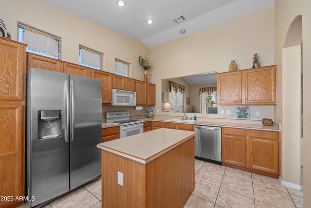 8075 E CHIP SHOT Court, Gold Canyon, AZ 85118