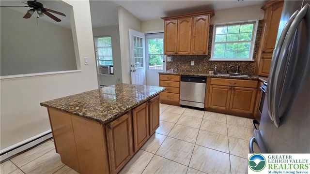 481 Savage Road, Allen Twp, PA 18067