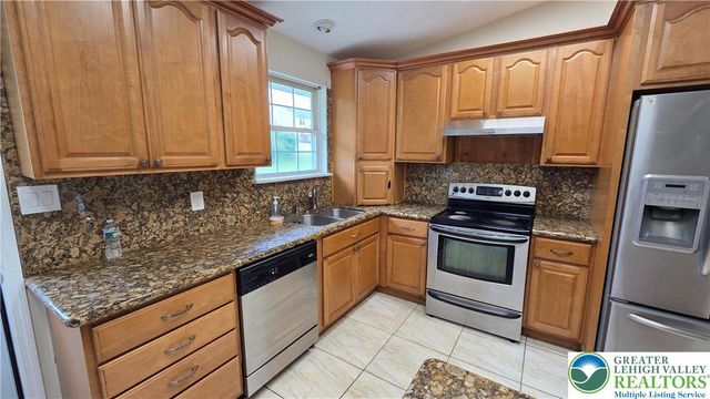 481 Savage Road, Allen Twp, PA 18067