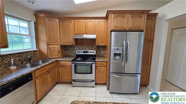 481 Savage Road, Allen Twp, PA 18067