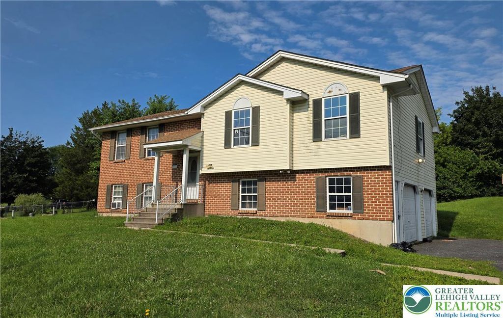 481 Savage Road, Allen Twp, PA 18067