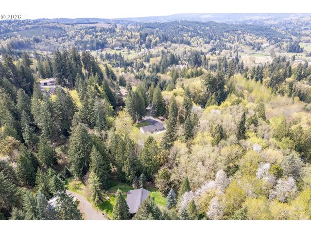 976 SANDY BEND Rd, Castle Rock, WA 98611