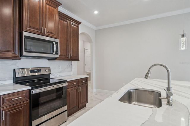 520 LEMON STREET, Auburndale, FL 33823