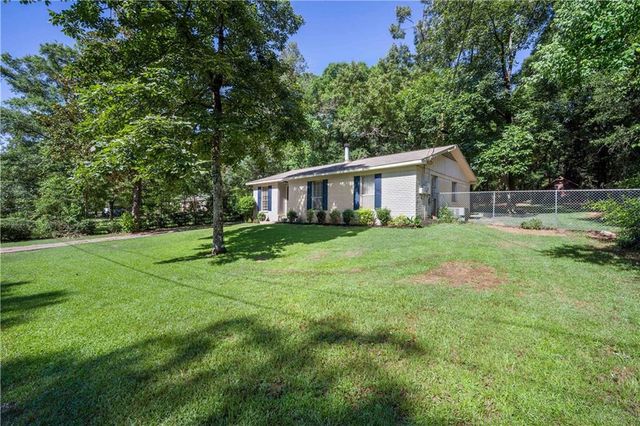 7937 Pine Springs Drive, Saraland, AL 36571