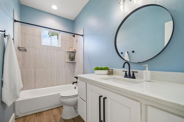 109 Silverado DR, Bertram, TX 78605