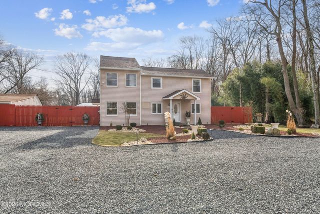 505 W Farms Road, Howell, NJ 07731