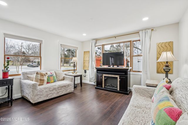 505 W Farms Road, Howell, NJ 07731