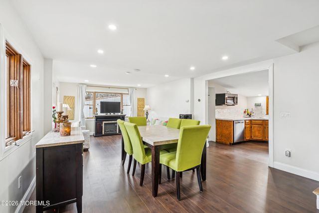 505 W Farms Road, Howell, NJ 07731