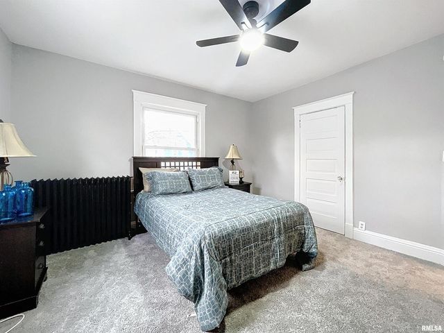 1000 22ND Street, Rock Island, IL 61201