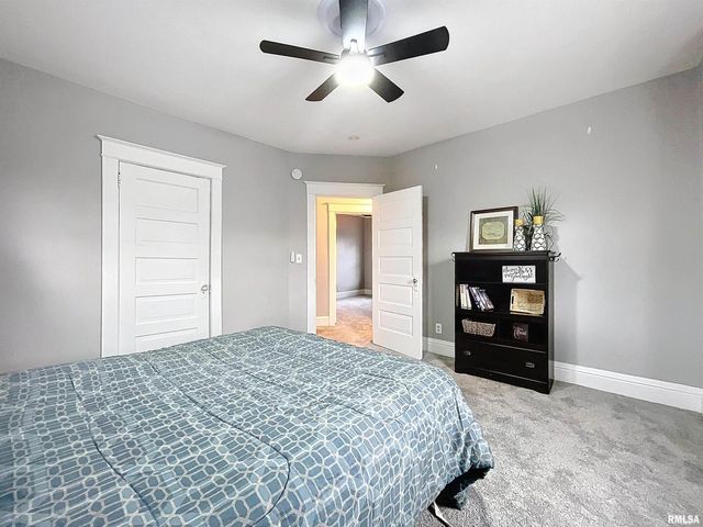 1000 22ND Street, Rock Island, IL 61201