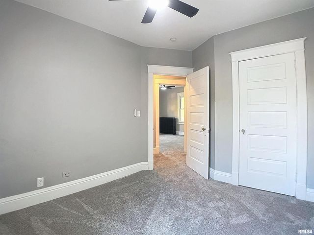 1000 22ND Street, Rock Island, IL 61201