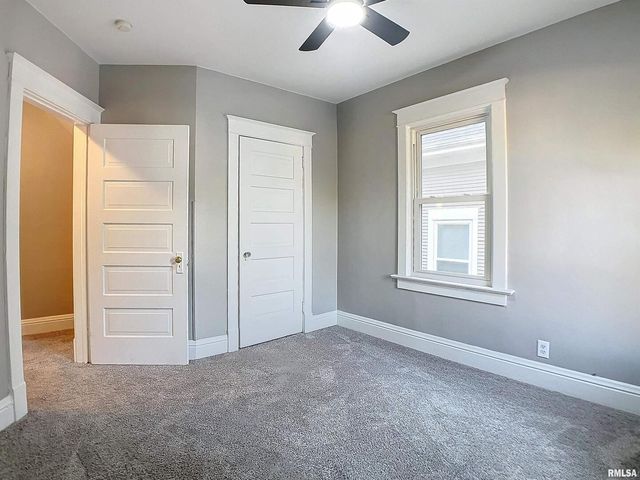 1000 22ND Street, Rock Island, IL 61201