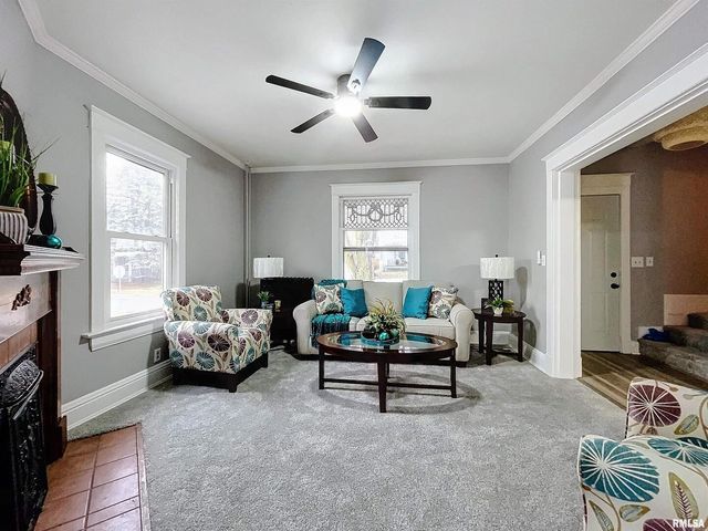 1000 22ND Street, Rock Island, IL 61201