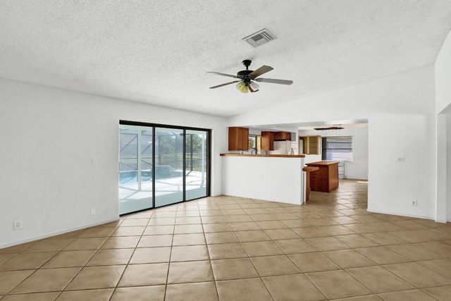 1955 NW 108th Lane, Coral Springs, FL 33071