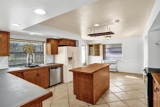 1955 NW 108th Lane, Coral Springs, FL 33071