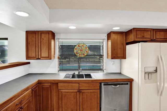 1955 NW 108th Lane, Coral Springs, FL 33071