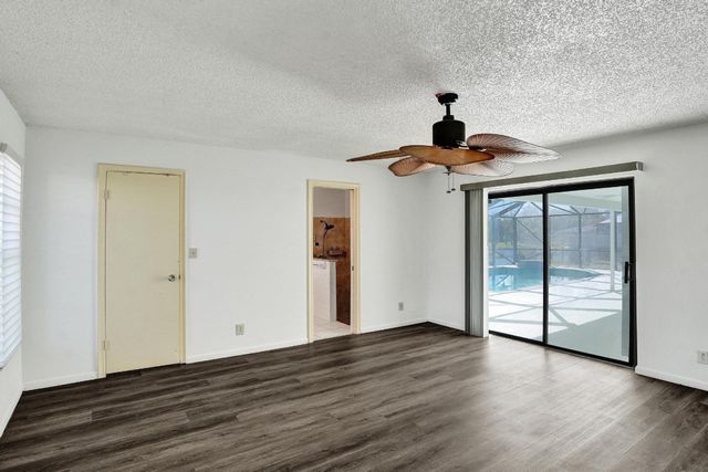 1955 NW 108th Lane, Coral Springs, FL 33071