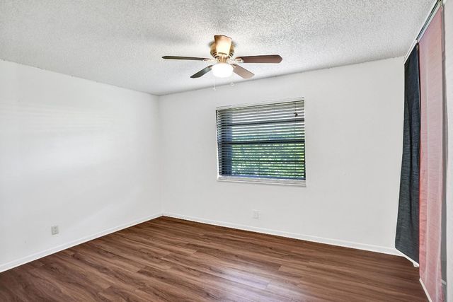 1955 NW 108th Lane, Coral Springs, FL 33071