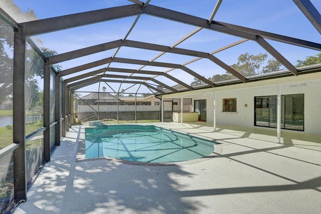 1955 NW 108th Lane, Coral Springs, FL 33071