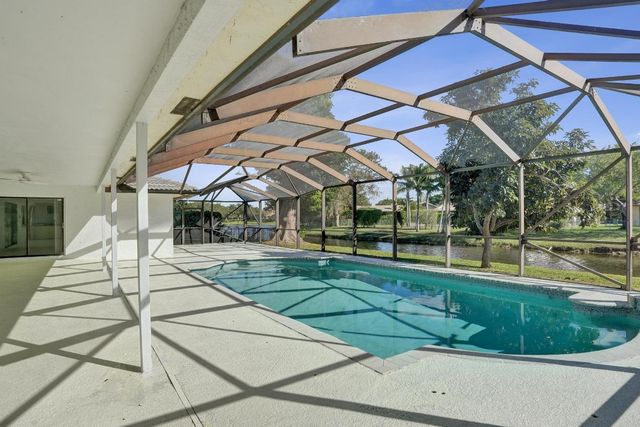 1955 NW 108th Lane, Coral Springs, FL 33071