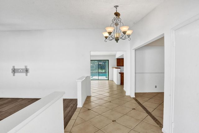 1955 NW 108th Lane, Coral Springs, FL 33071