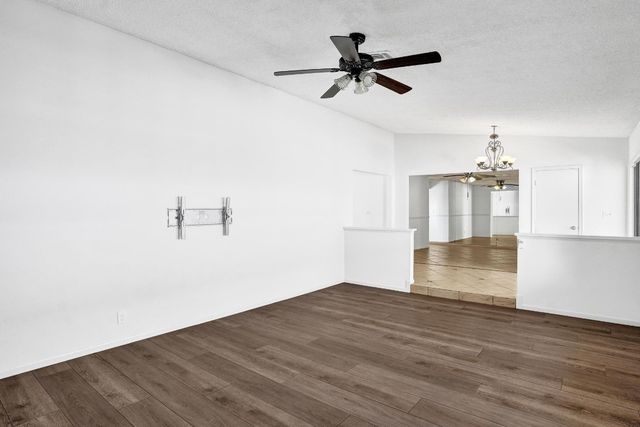 1955 NW 108th Lane, Coral Springs, FL 33071