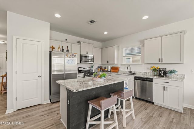 33 Keowee Lane, Beaufort, SC 29906