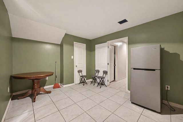 17006 Folsom Drive, Houston, TX 77049