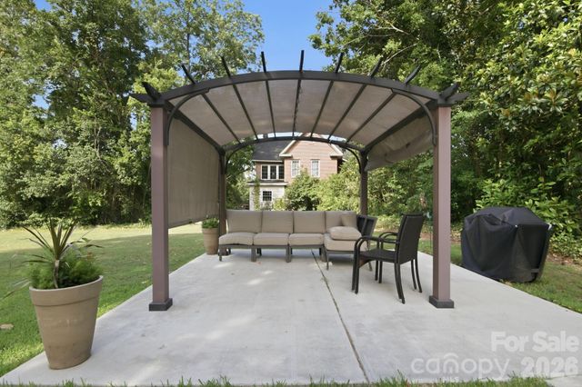 143 W End Street, Chester, SC 29706