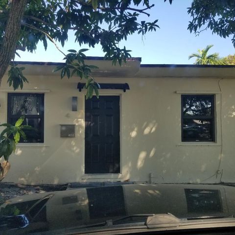 803 NE 8th St, Hallandale Beach, FL 33009