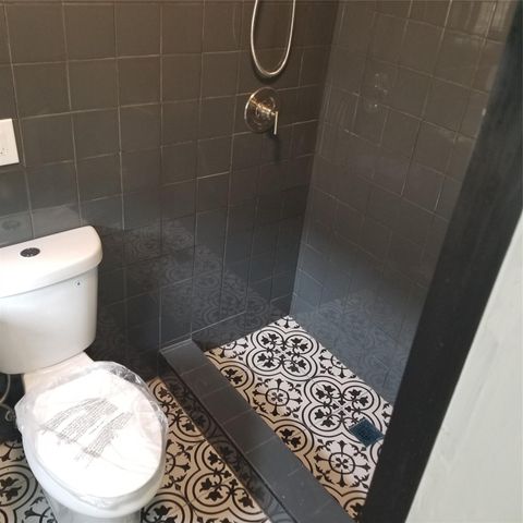 803 NE 8th St, Hallandale Beach, FL 33009