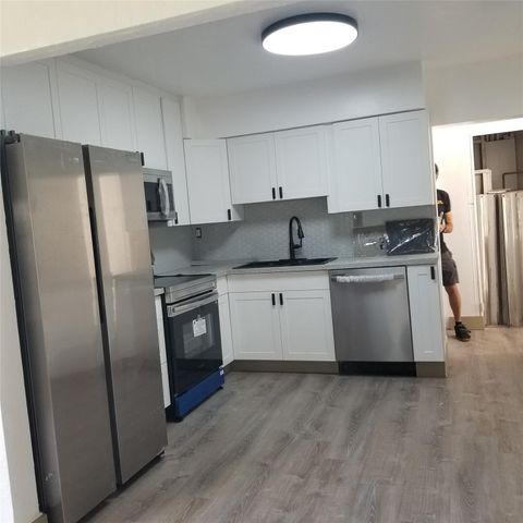 803 NE 8th St, Hallandale Beach, FL 33009