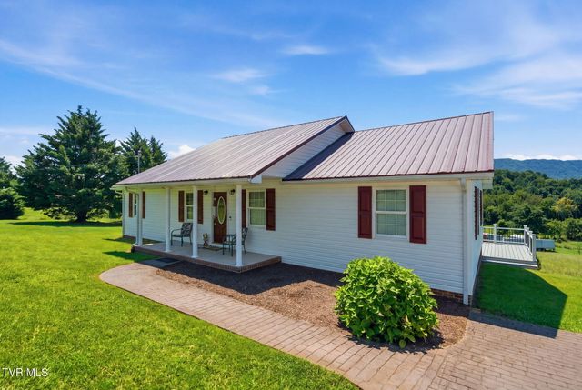 1368 Elk Garden Road, Lebanon, VA 24266