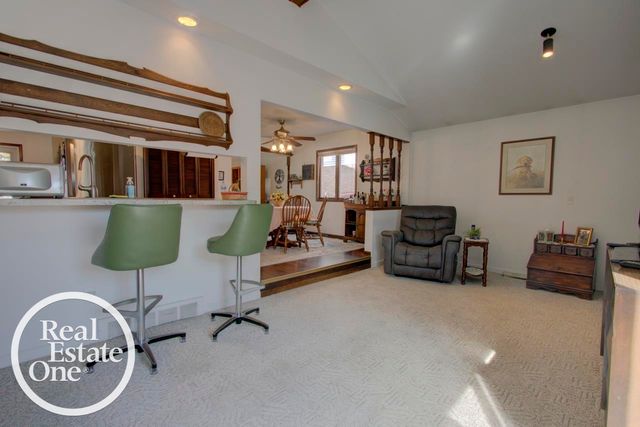 22444 Lange Street, St Clair Shores, MI 48080