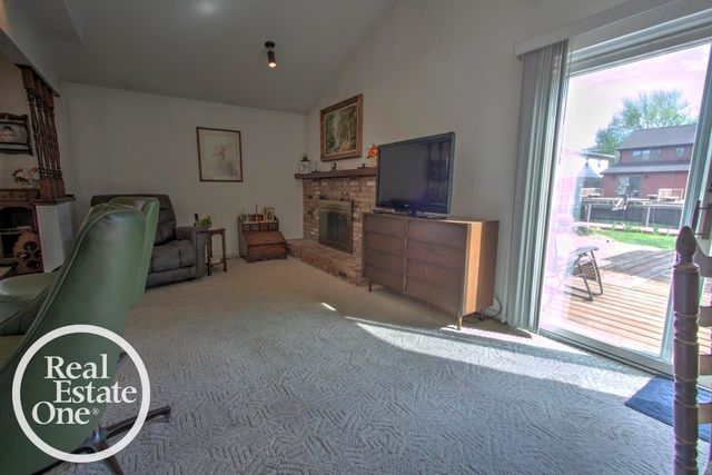 22444 Lange Street, St Clair Shores, MI 48080