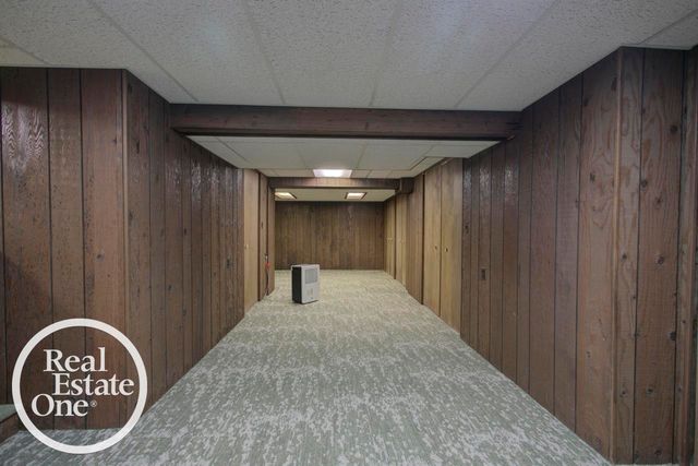 22444 Lange Street, St Clair Shores, MI 48080