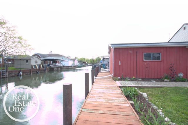 22444 Lange Street, St Clair Shores, MI 48080
