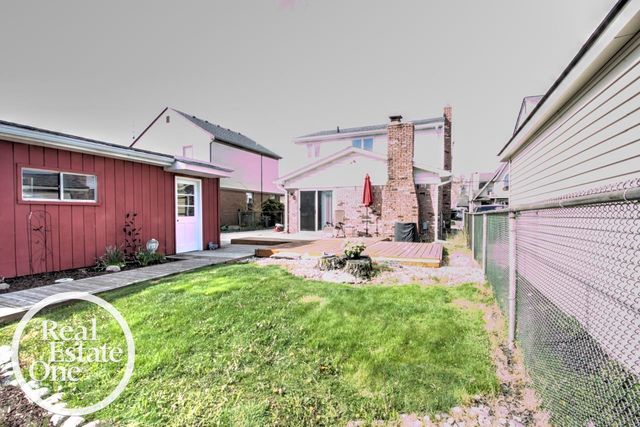 22444 Lange Street, St Clair Shores, MI 48080