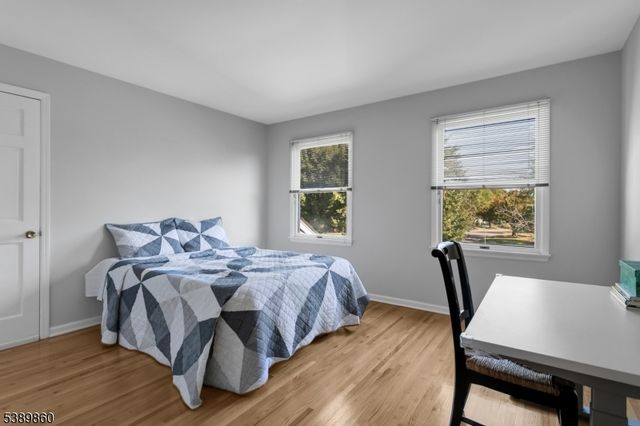 135 Woods End Dr, Bernards Twp., NJ 07920