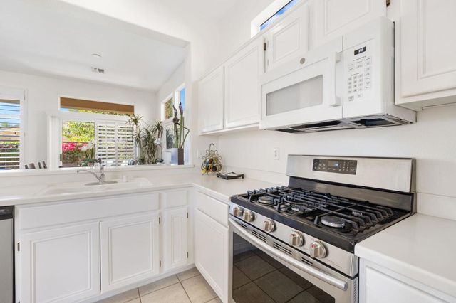 37261 Mojave Sage Street, Palm Desert, CA 92211