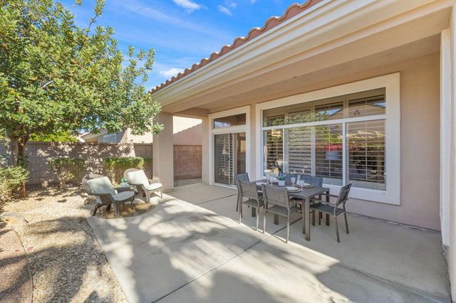 37261 Mojave Sage Street, Palm Desert, CA 92211