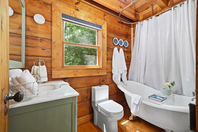35 Finch Lane, Blue Ridge, GA 30513