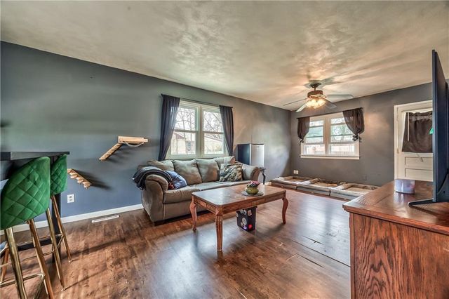 104 Baldwin Street, Belton, MO 64012