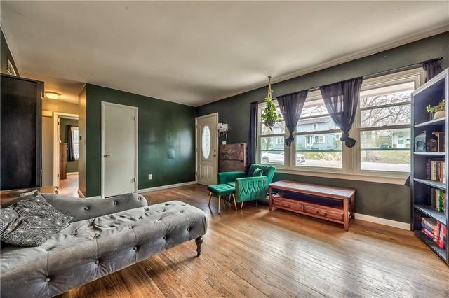 104 Baldwin Street, Belton, MO 64012