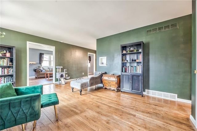 104 Baldwin Street, Belton, MO 64012