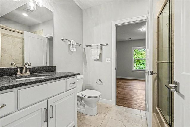 5200 N 130th Street, Kansas City, KS 66109
