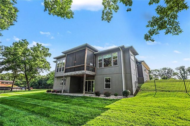 5200 N 130th Street, Kansas City, KS 66109